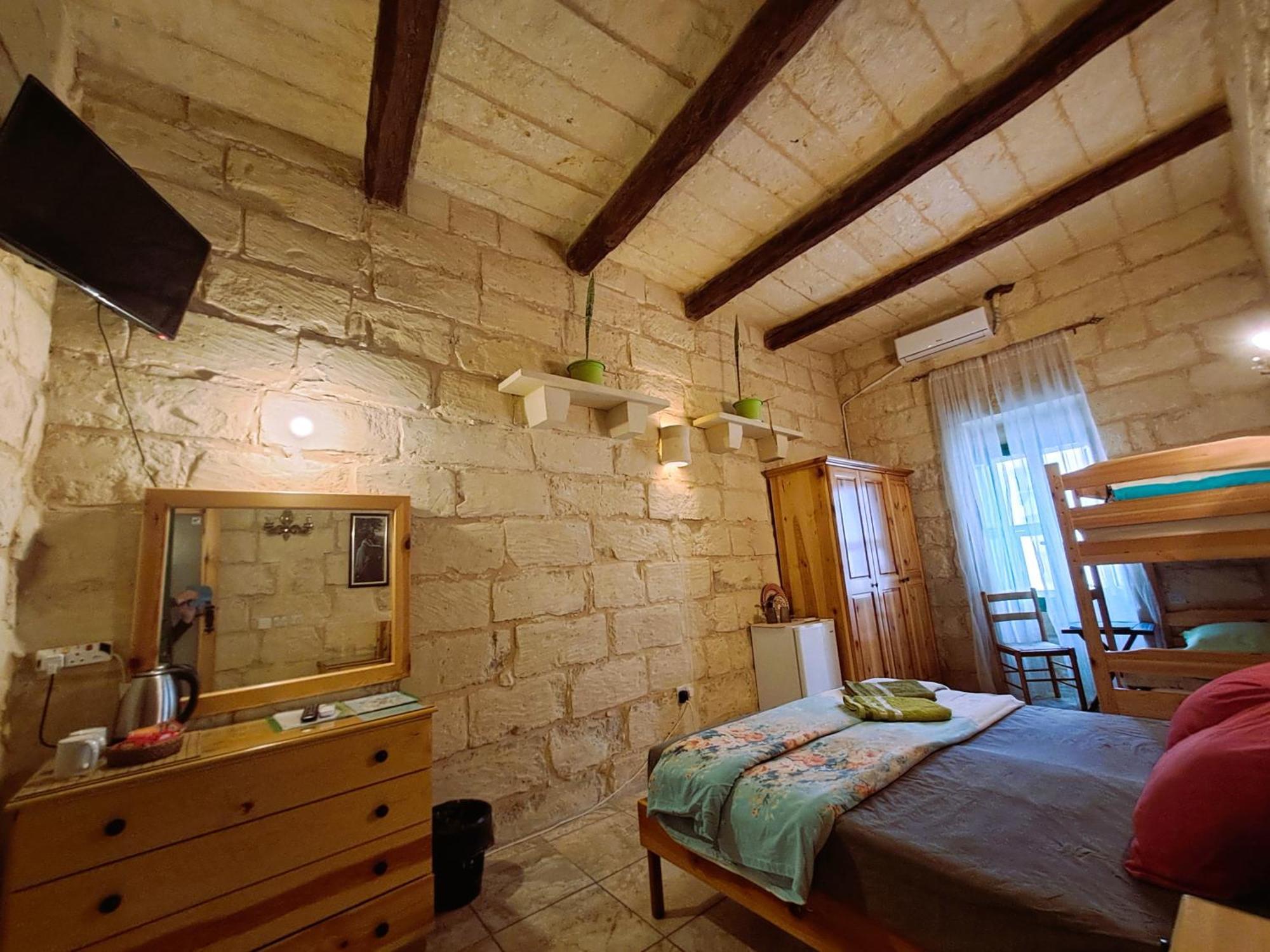 Happy & Healthy Gozo, Self-Check-In Guest House Victoria Eksteriør billede