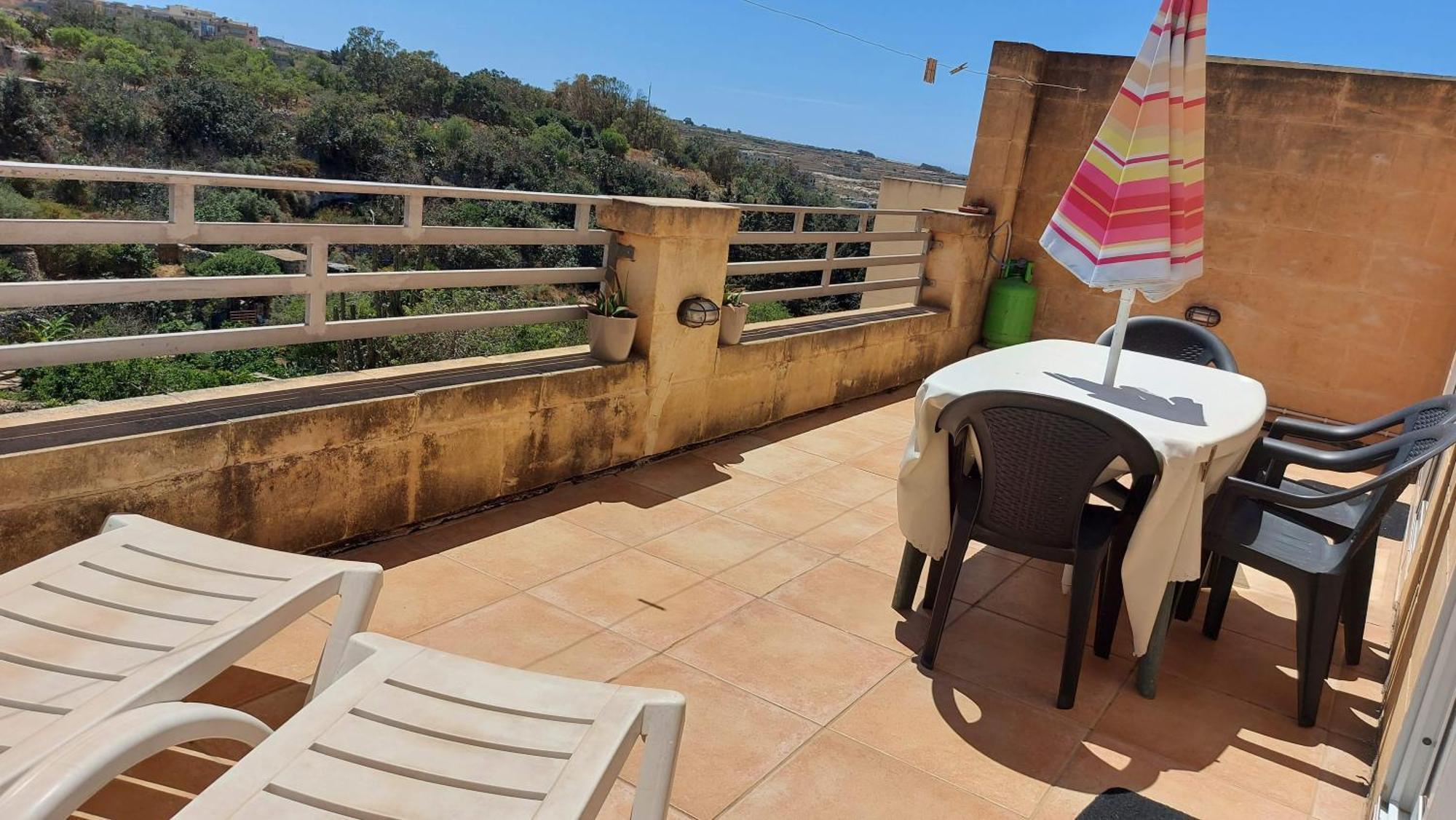 Happy & Healthy Gozo, Self-Check-In Guest House Victoria Værelse billede