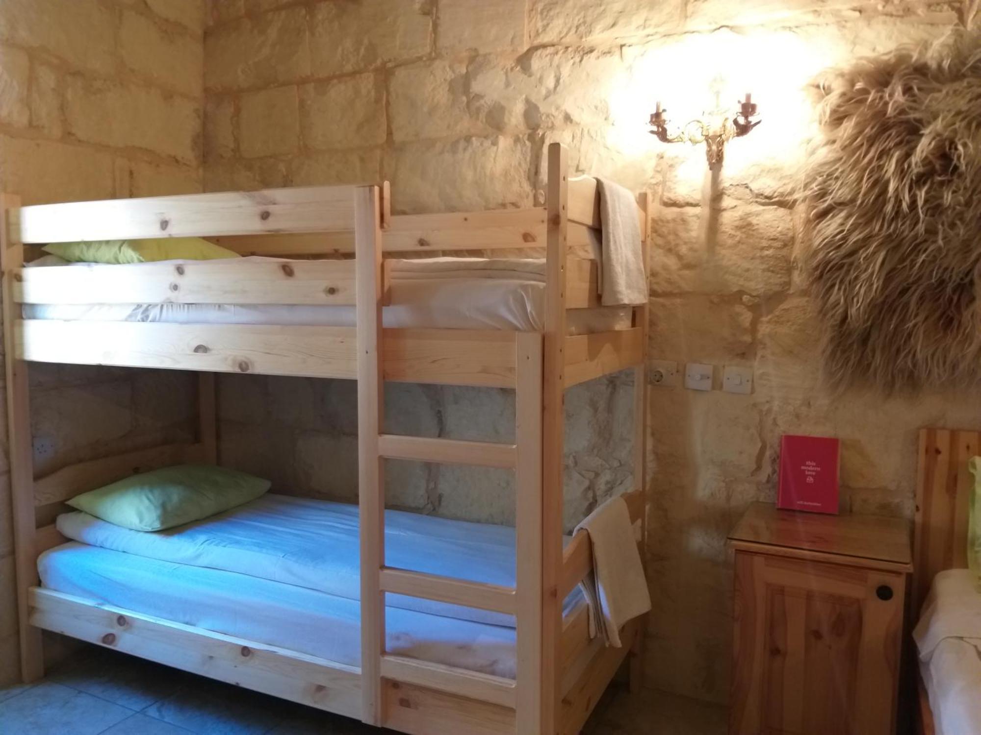Happy & Healthy Gozo, Self-Check-In Guest House Victoria Værelse billede